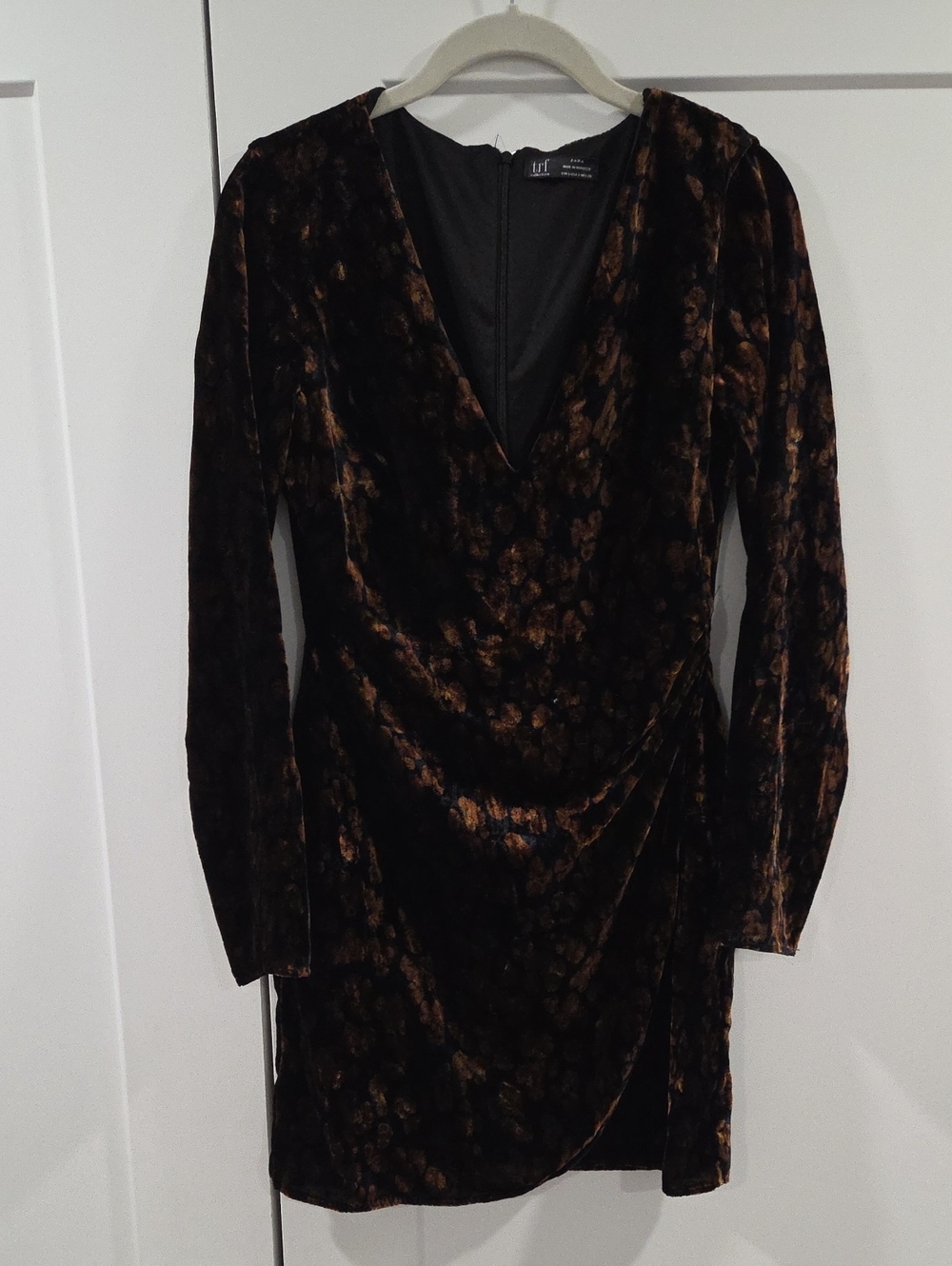 Zara Black Velvet Long-Sleeve Dress